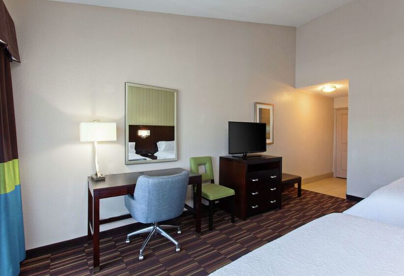 فندق Hampton Inn Morgan Hill