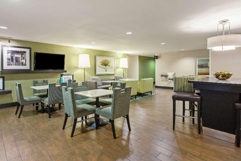 فندق Hampton Inn Morgan Hill