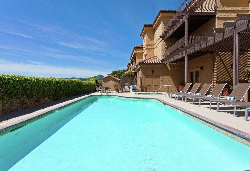 בית מלון כפרי Hampton Inn Morgan Hill