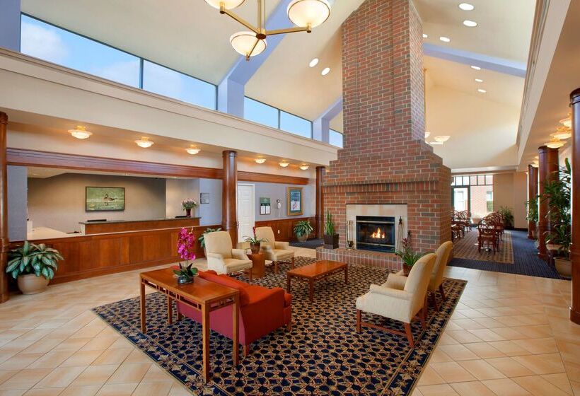 호텔 Homewood Suites By Hilton Falls Church   I 495 At Rt. 50