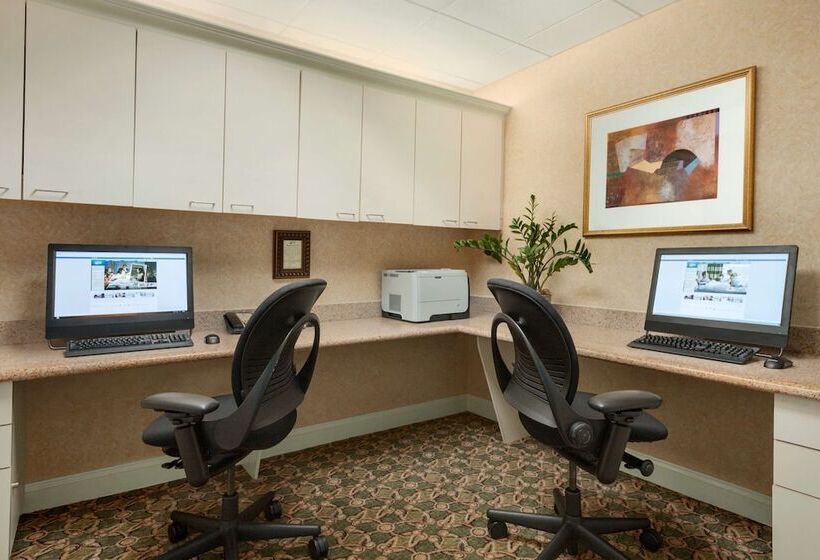 فندق Homewood Suites By Hilton Falls Church   I 495 At Rt. 50