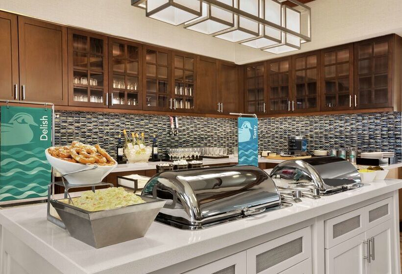 فندق Homewood Suites By Hilton Kansas Cityairport