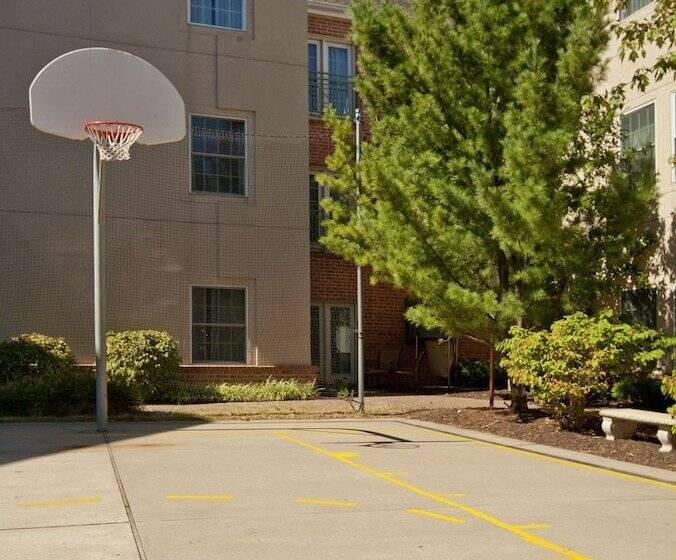 فندق Homewood Suites By Hilton Kansas Cityairport