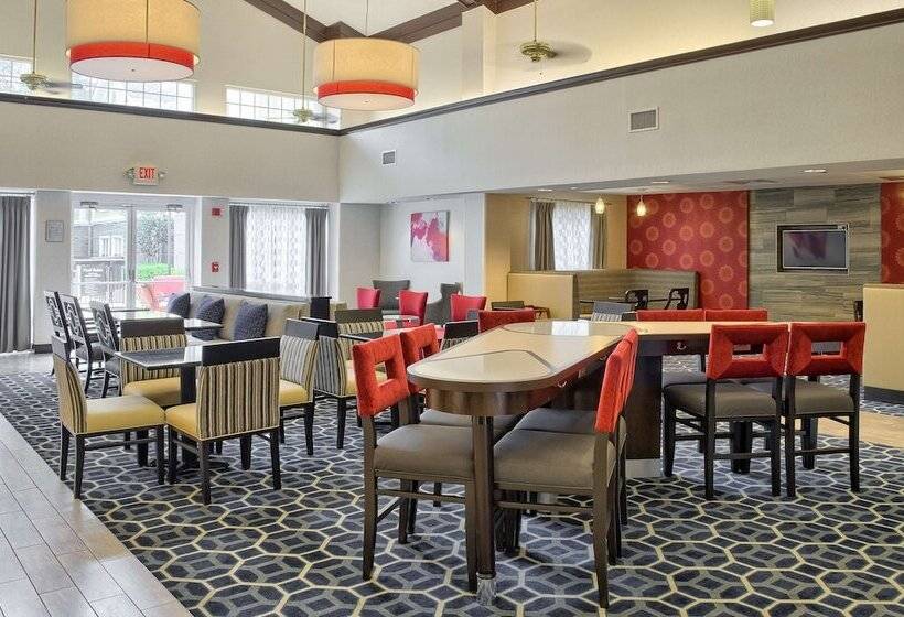 ホテル Homewood Suites By Hilton Mobile Airport University Area