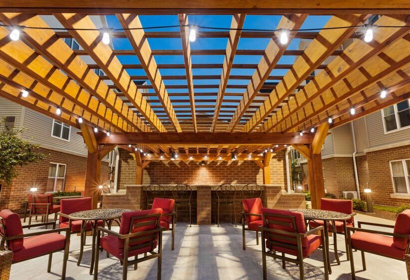 فندق Homewood Suites By Hilton Reading