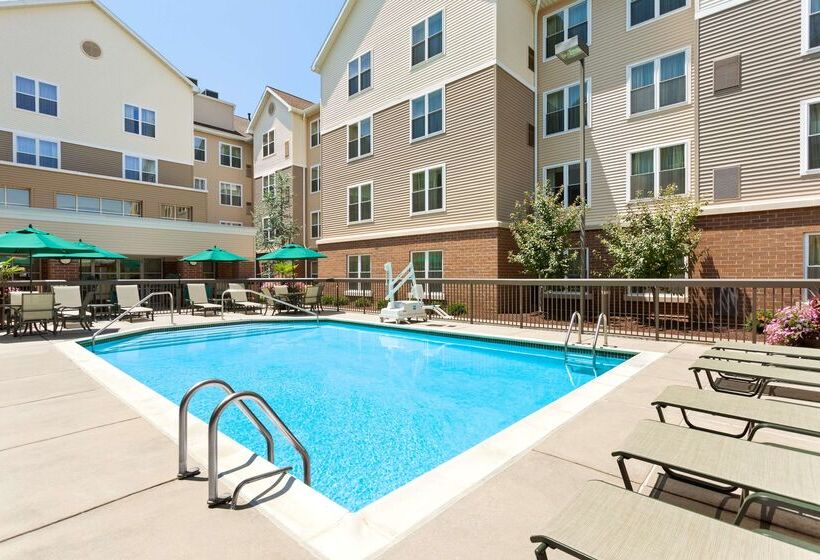 فندق Homewood Suites By Hilton Reading