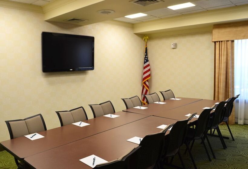 فندق Homewood Suites By Hilton Reading