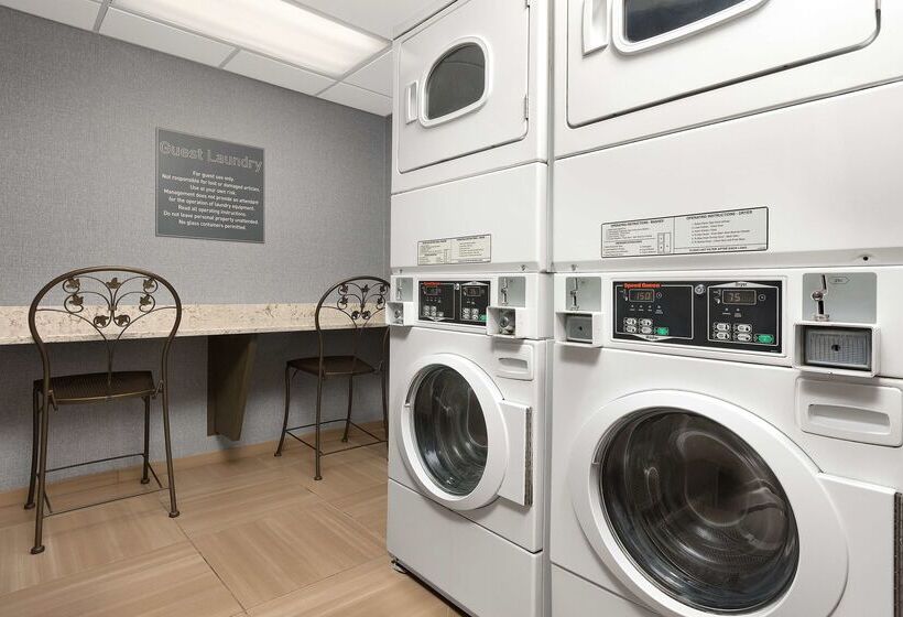 فندق Homewood Suites By Hilton Reading