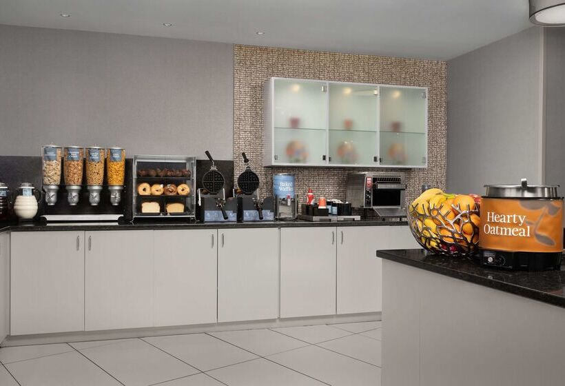 فندق Homewood Suites By Hilton Reading