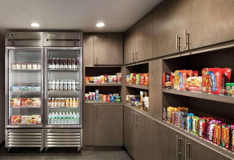هتل Homewood Suites By Hilton Williamsburg