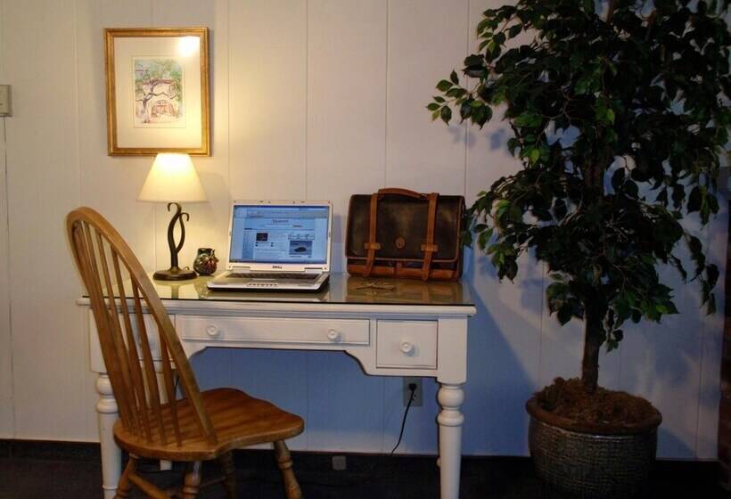 호텔 Horizon Inn & Ocean View Lodge