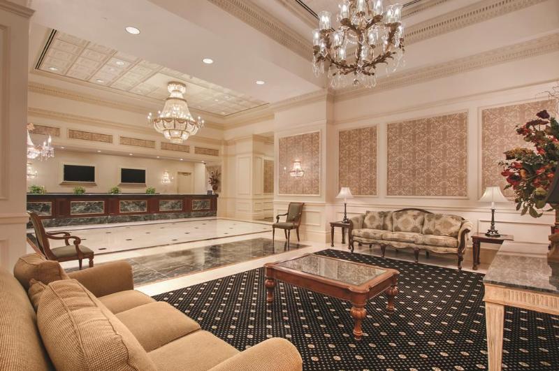 هتل Horseshoe Bossier Casino &