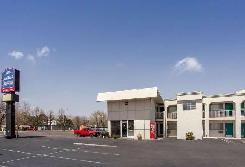 בית מלון כפרי Howard Johnson By Wyndham Colorado Springs