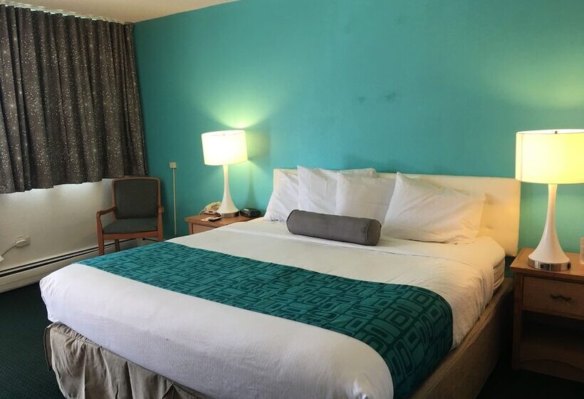 בית מלון כפרי Howard Johnson By Wyndham Colorado Springs