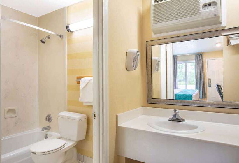 酒店 Howard Johnson By Wyndham Rocky Hill