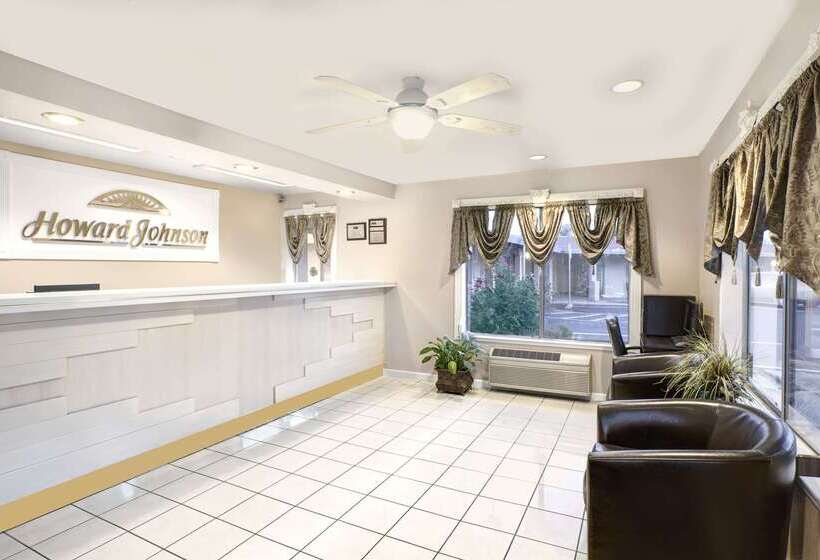 فندق Howard Johnson By Wyndham Modesto Ceres