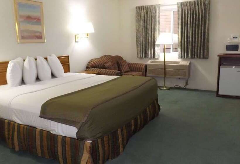 فندق Howard Johnson By Wyndham Roseburg