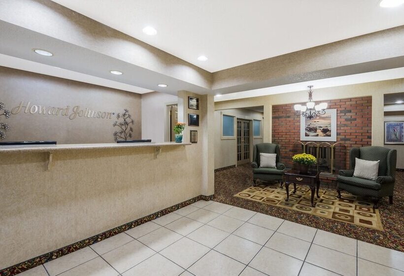 ホテル Howard Johnson By Wyndham Springfield