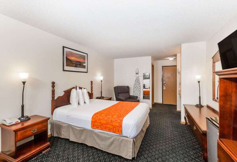 ホテル Howard Johnson By Wyndham Wichita Airport