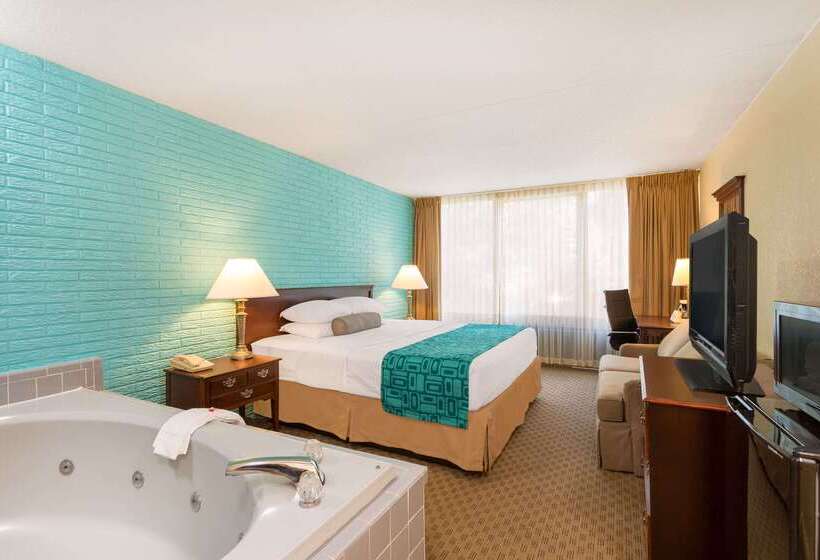 فندق Howard Johnson By Wyndham Williamsburg