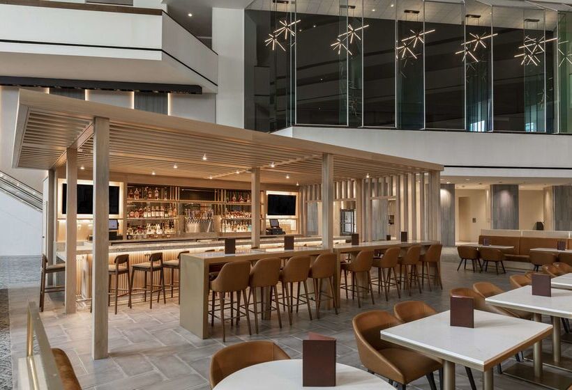 Отель Hyatt Regency Houston Downtown