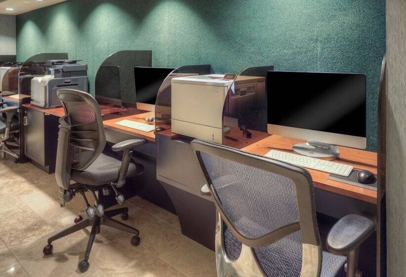 فندق Hyatt Regency Orlando International Airport