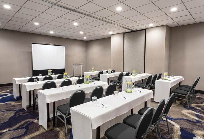 Отель Hyatt Regency Rochester