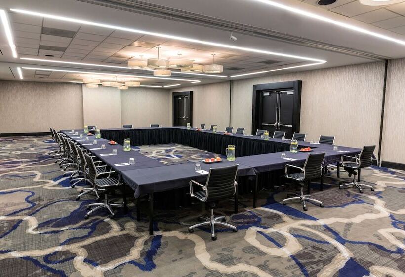 Отель Hyatt Regency Rochester