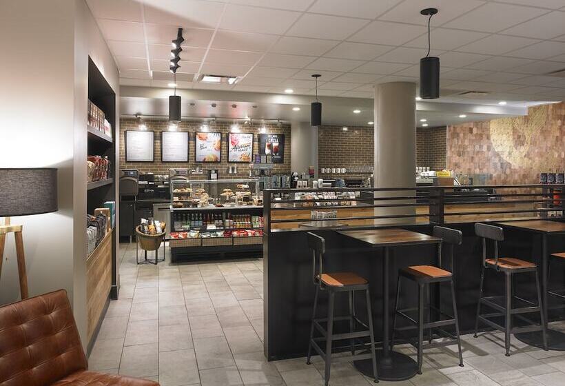 Отель Hyatt Regency Rochester