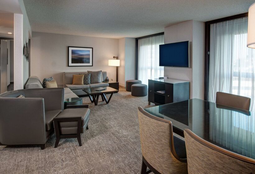 Отель Hyatt Regency San Francisco Airport