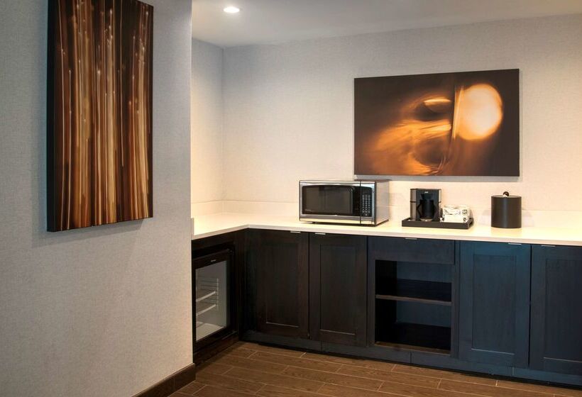 هتل Hyatt Regency San Francisco Airport