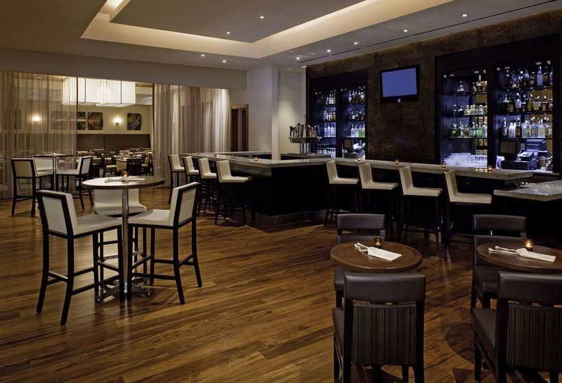 Отель Hyatt Regency Wichita