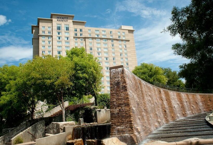 호텔 Hyatt Regency Wichita