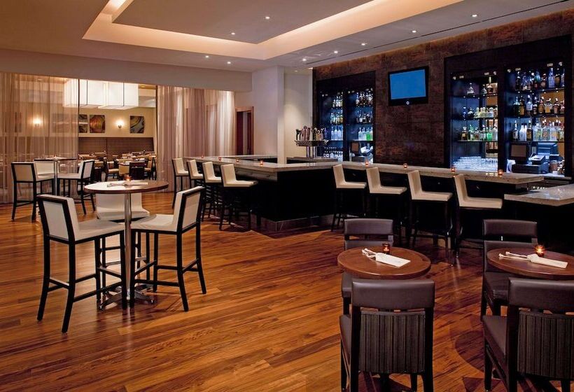 호텔 Hyatt Regency Wichita