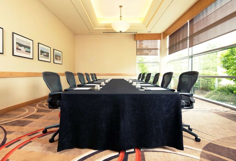 בית מלון כפרי Hyatt Centric Chicago Ohare