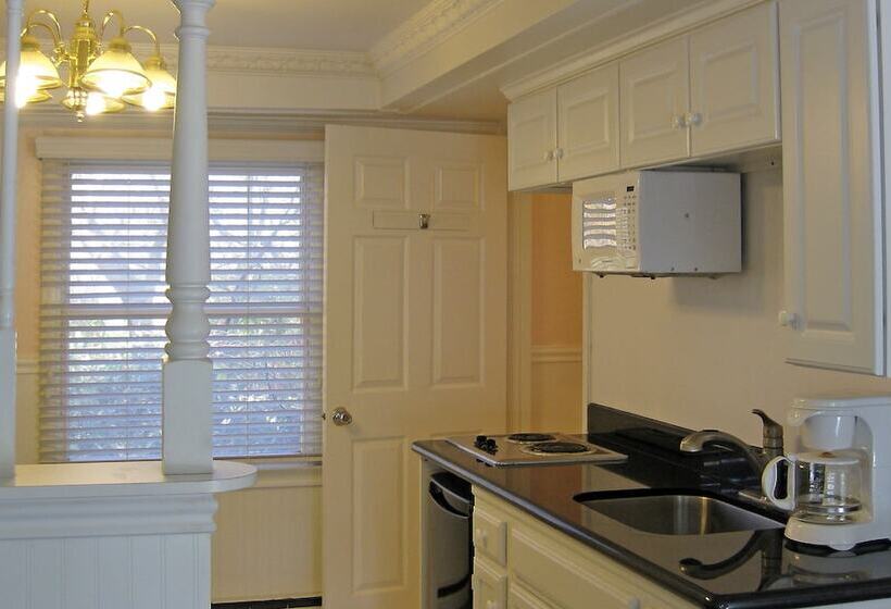 فندق Hyland Motor Inn