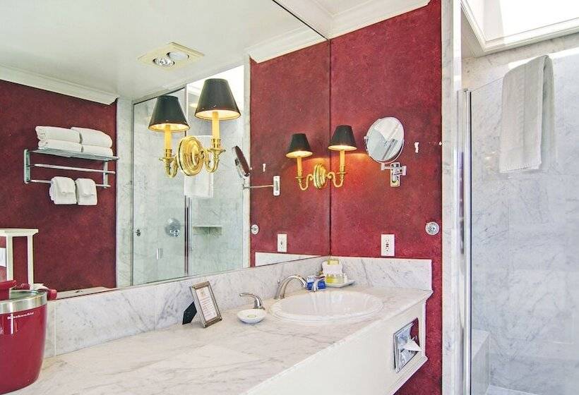 فندق Inn At Depot Hill