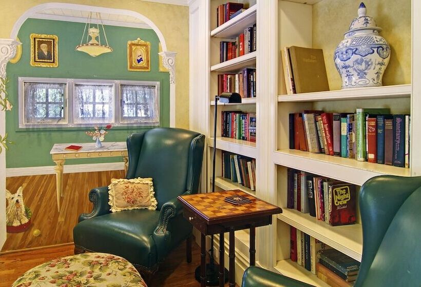 فندق Inn At Depot Hill