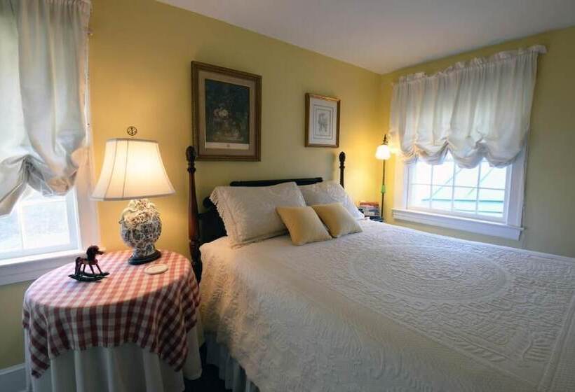 ホテル Inn At Monticello