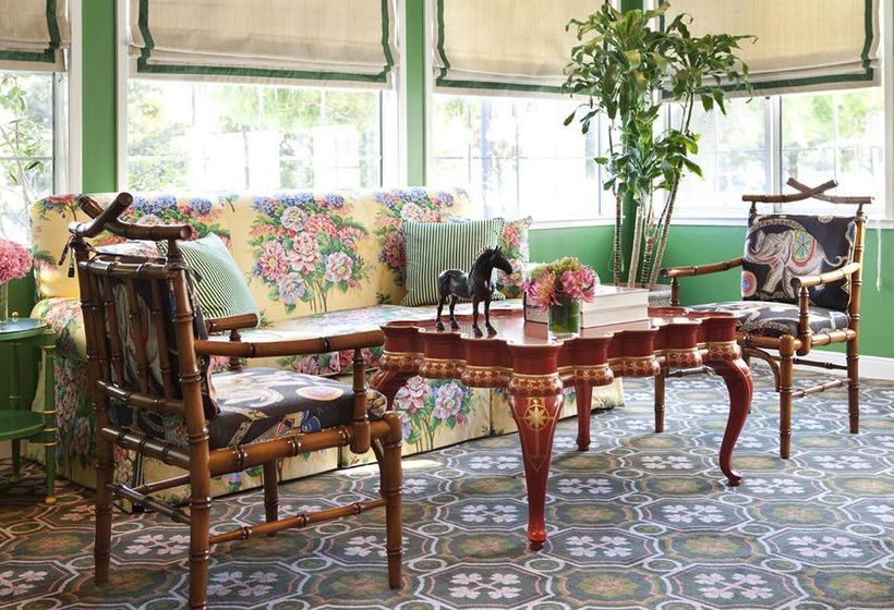 ホテル Inn at Oyster Point