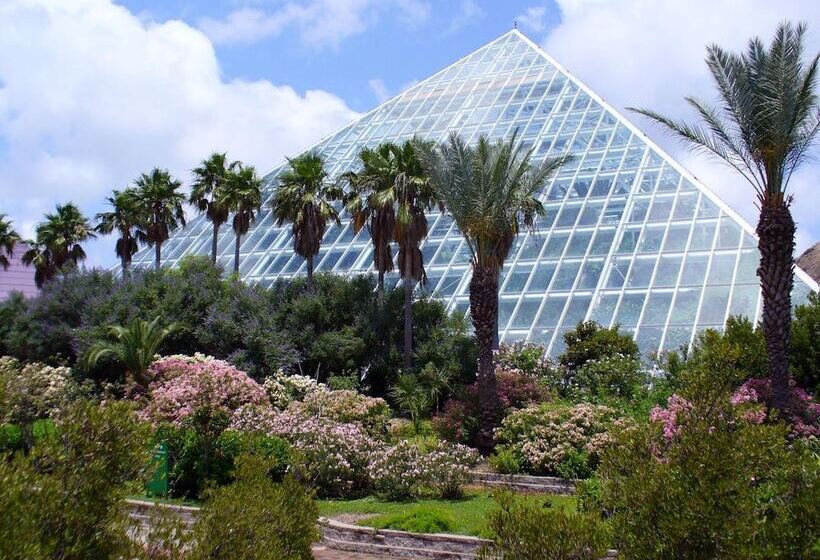 Отель Inn At The Waterpark