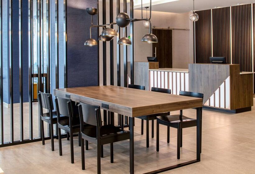 호텔 La Quinta Inn & Suites By Wyndham Spokane Downtown