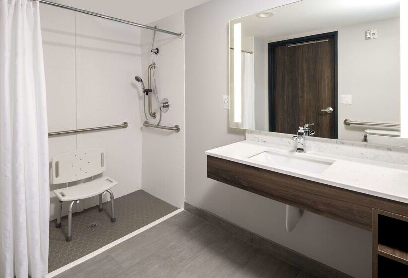 호텔 La Quinta Inn & Suites By Wyndham Spokane Downtown