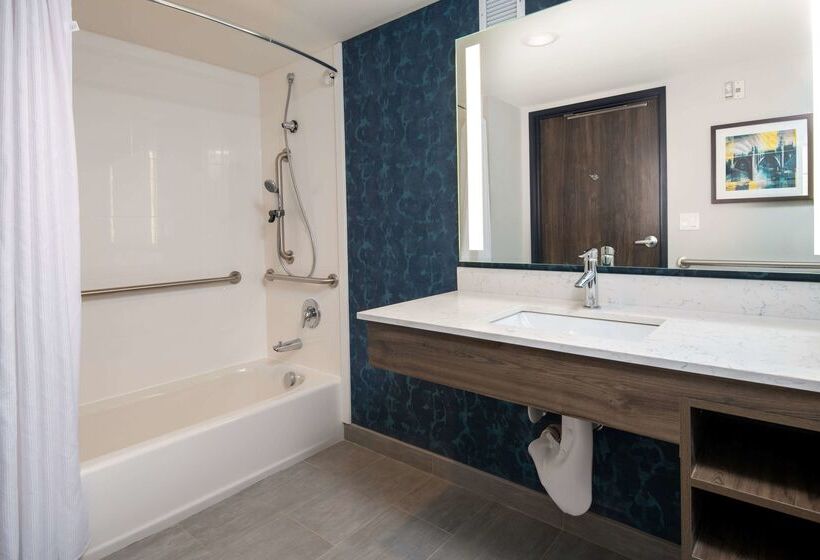 호텔 La Quinta Inn & Suites By Wyndham Spokane Downtown