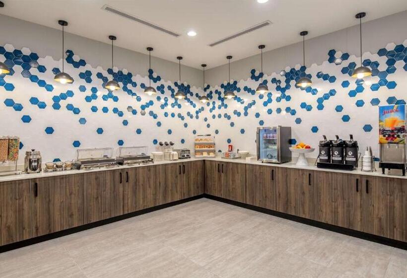 호텔 La Quinta Inn & Suites By Wyndham Spokane Downtown