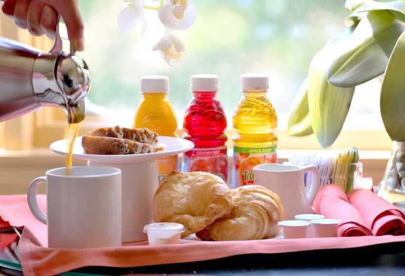 فندق Lambertville Station Restaurant And Inn