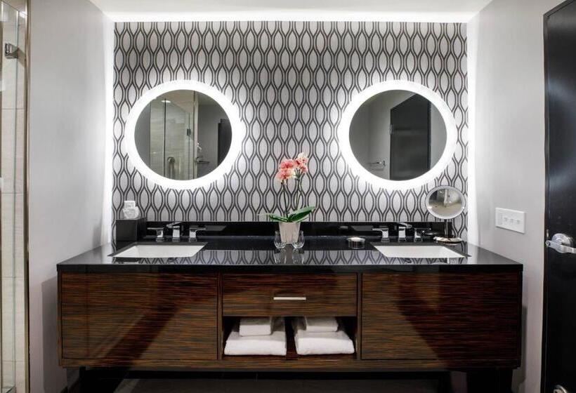 Отель Metro, Autograph Collection