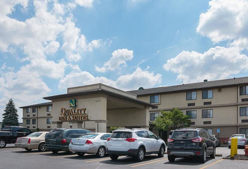 酒店 Quality Inn & Suites Detroit Metro Airport