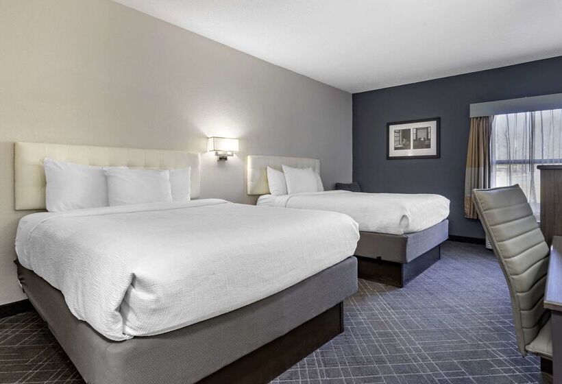 فندق Quality Inn