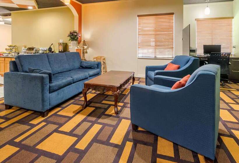فندق Quality Inn & Suites Lenexa Kansas City